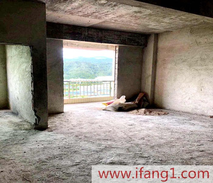 <a href=/fenggang/ target=_blank class=infotextkey>鳳崗小產權房出售網</a>