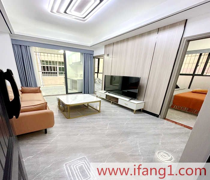 龍華陽臺山東站小產權房